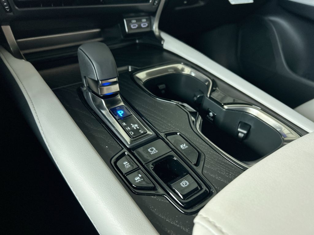 Thumbnail: 2026 Lexus RX - 3
