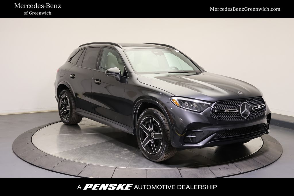 Thumbnail: 2027 Mercedes-Benz GLC - 1