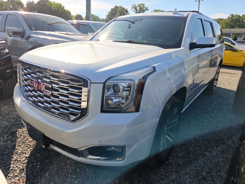 2018 GMC Yukon Denali AWD's photo