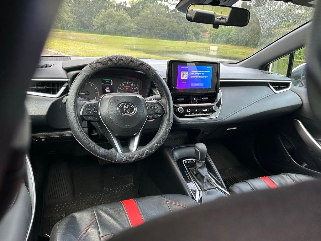 Thumbnail: 2025 Toyota Corolla - 12