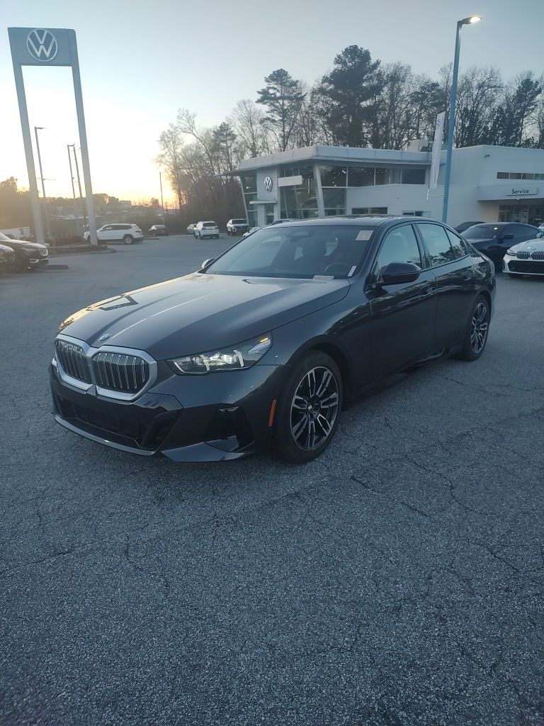 2026 BMW 5 Series 530i xDrive