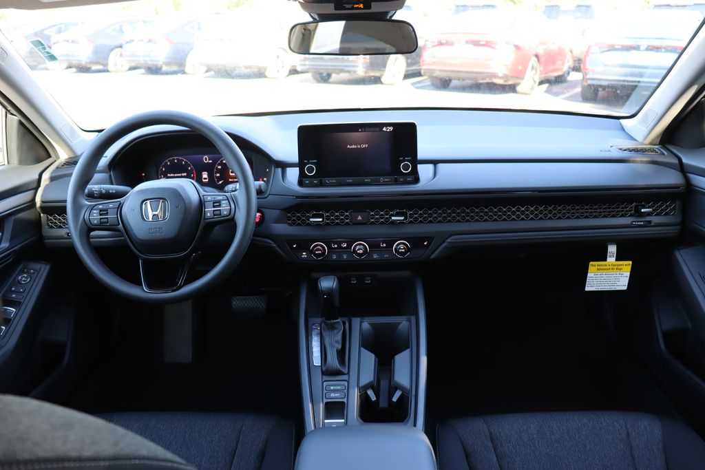 2025 Honda Accord SE 17