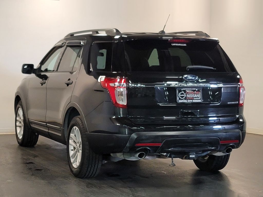 2015 Ford Explorer photo