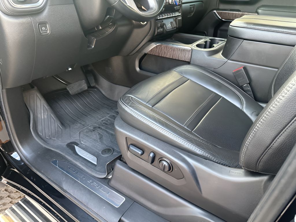 Used Car 2023 Gmc Sierra 3500hd  Denali For Sale Under $70,000 In Austin, Texas