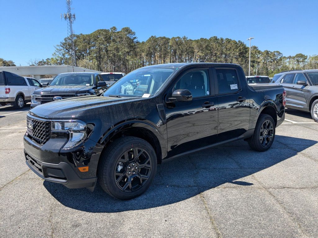 2025 Ford Maverick XLT