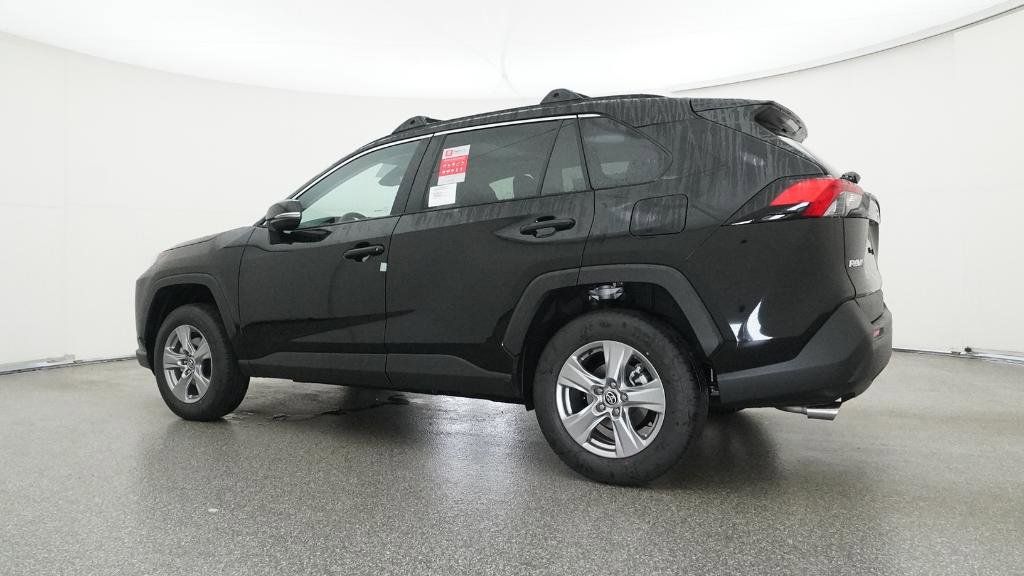 Thumbnail: 2025 Toyota RAV4 - 11