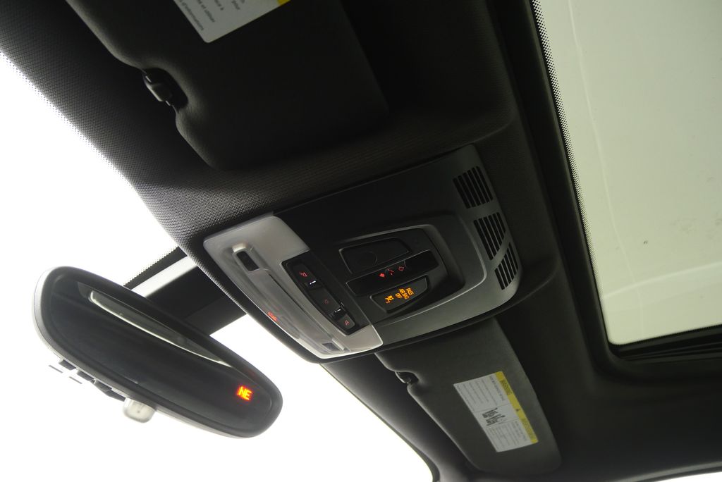 Thumbnail: 2014 BMW 2 Series - 18