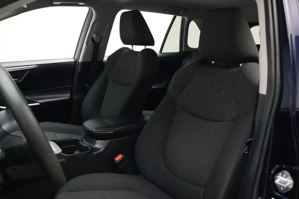 Thumbnail: 2021 Toyota RAV4 - 13