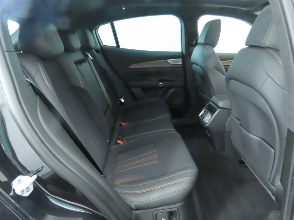 Thumbnail: 2025 Maserati Grecale - 23