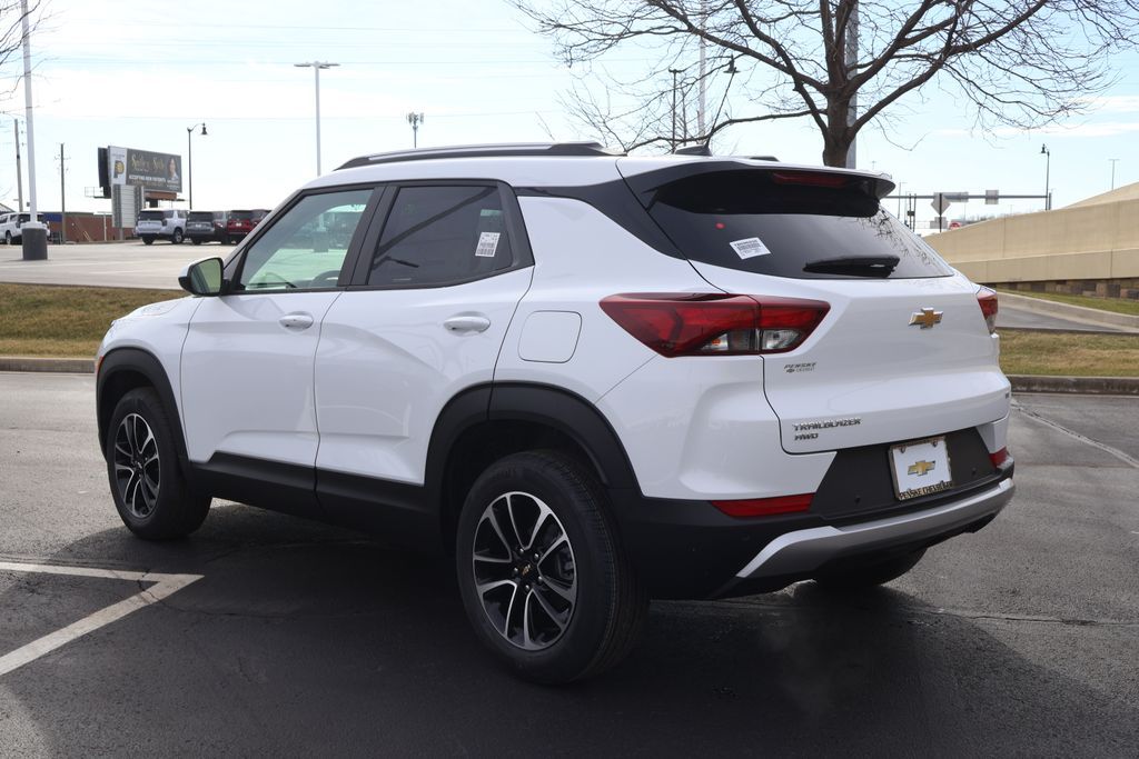 Thumbnail: 2026 Chevrolet TrailBlazer - 5