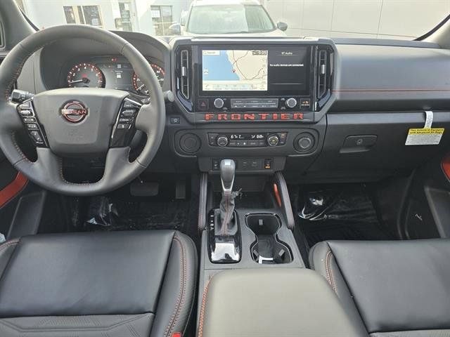 2025 Nissan Frontier PRO-X - Photo 9