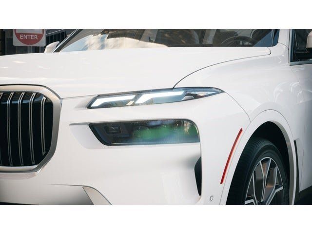 2026 BMW X7 xDrive40i 6