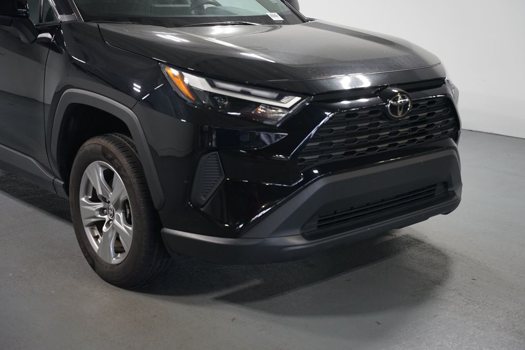 Thumbnail: 2024 Toyota RAV4 - 4
