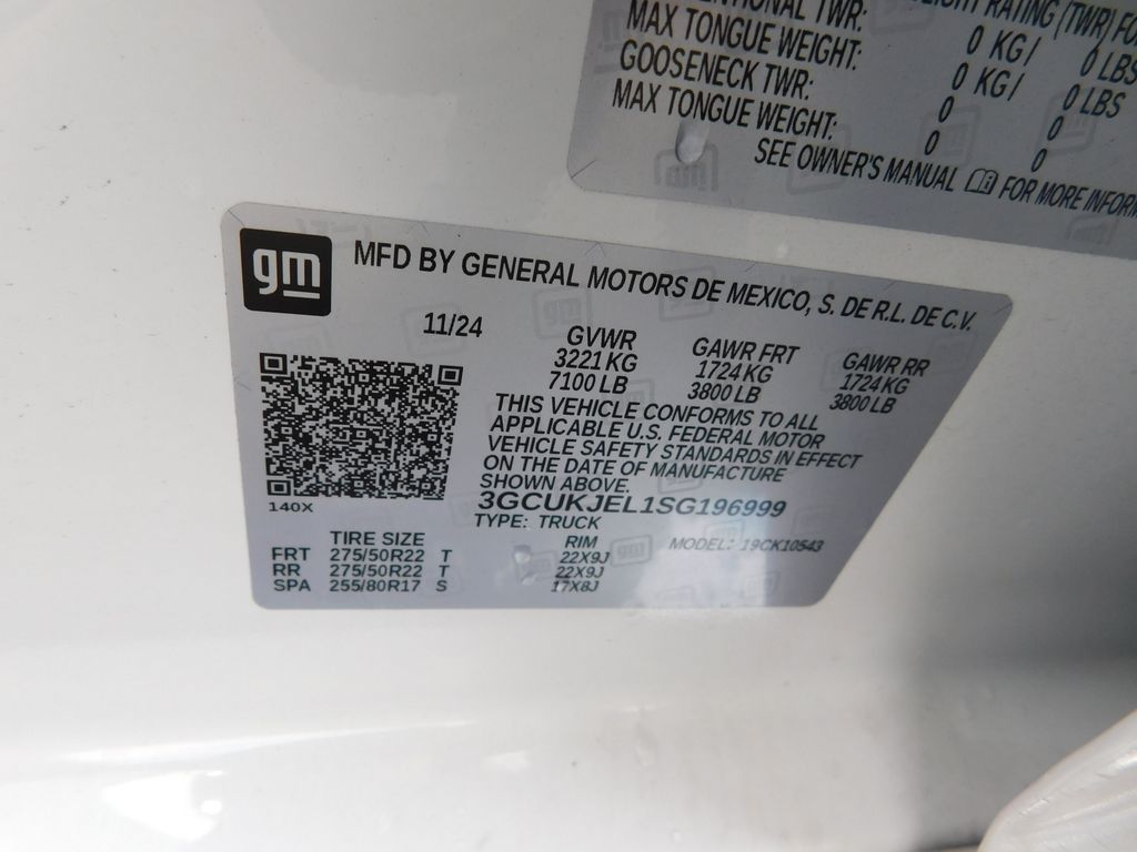 Thumbnail: 2025 Chevrolet Silverado 1500 - 12