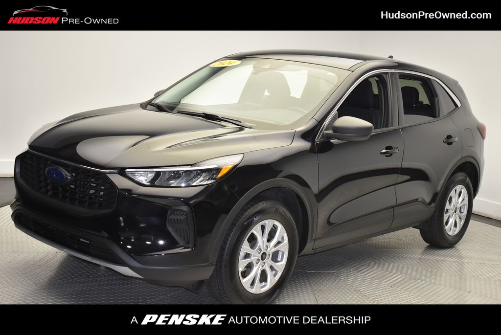Thumbnail: 2024 Ford Escape - 1
