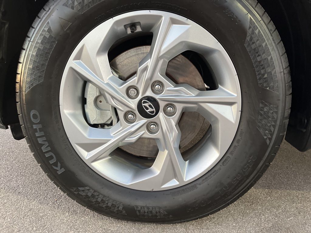 Thumbnail: 2022 Hyundai Tucson - 11