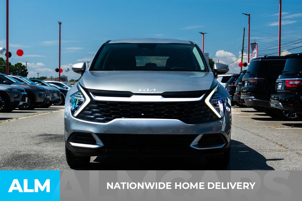 2024 Kia Sportage LX photo 3