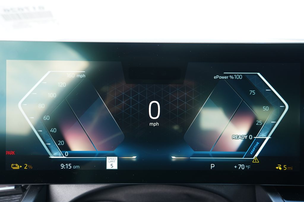 Thumbnail: 2026 BMW i5 - 17