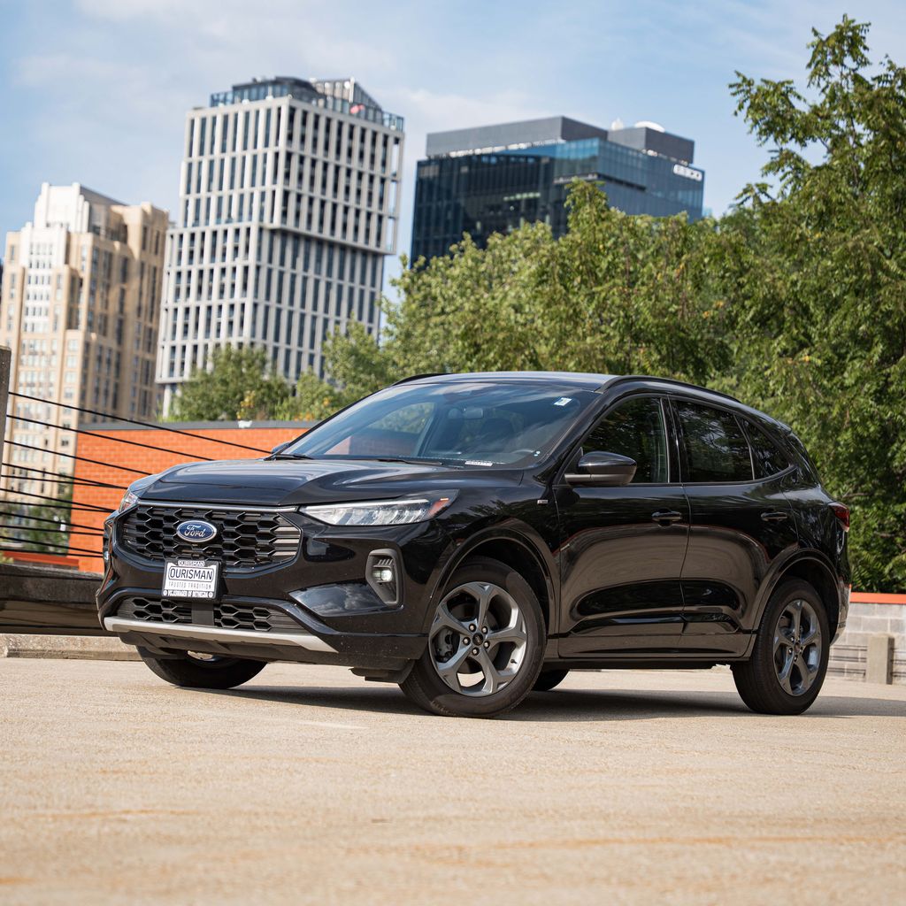 2023 Ford Escape ST-Line Select