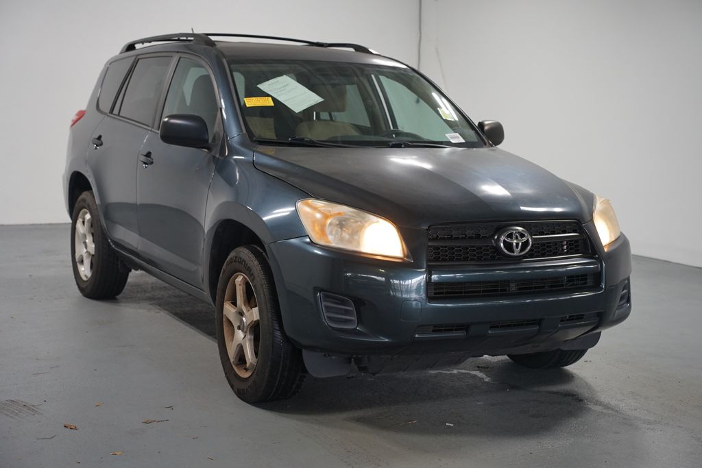Thumbnail: 2012 Toyota RAV4 - 3