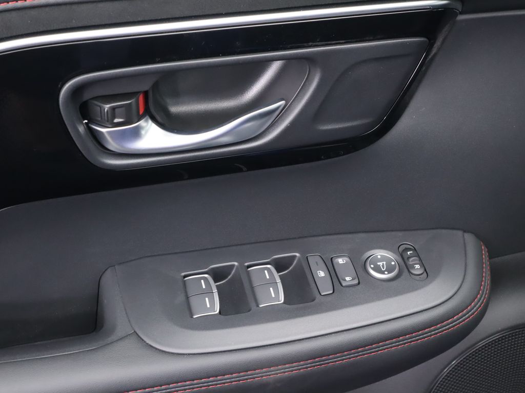 Thumbnail: 2025 Acura ADX - 25