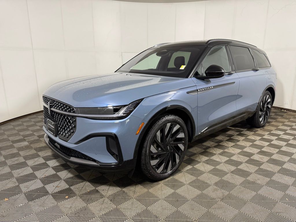 Whisper Blue Met CC 2025 Lincoln Nautilus Reserve AWD SUV / Crossover All-Wheel Drive 8-Speed Automatic
