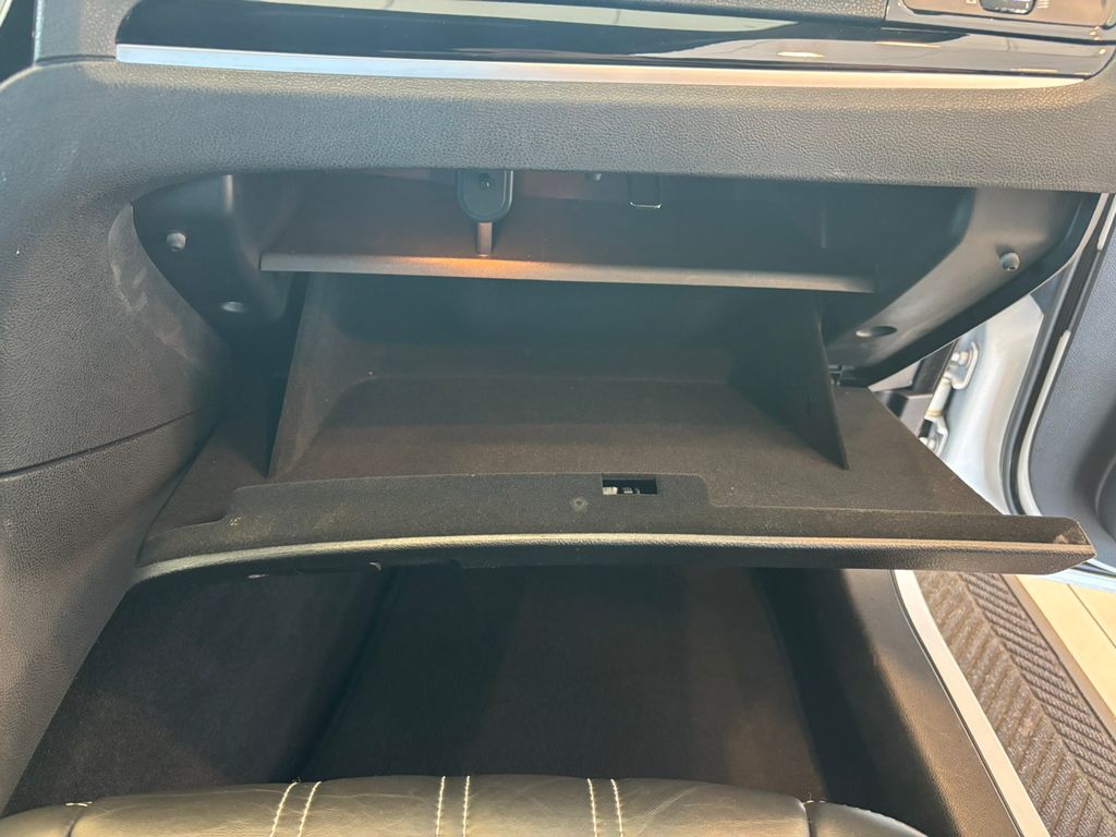 2023 Chrysler 300 S