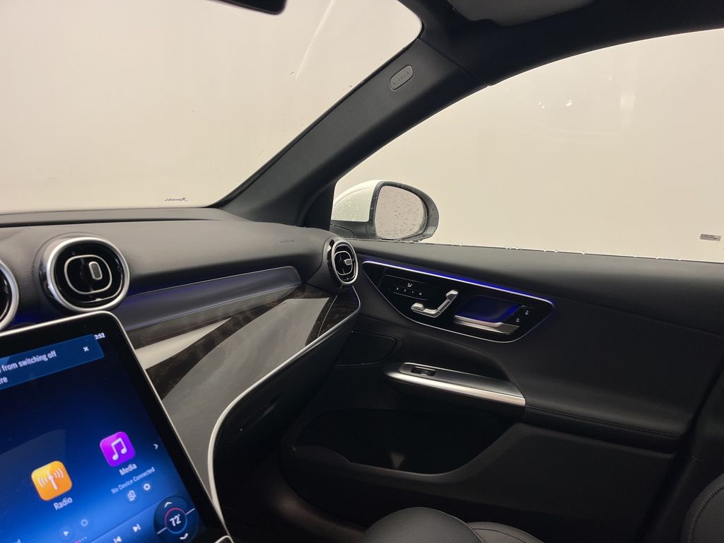 Thumbnail: 2026 Mercedes-Benz GLC - 20