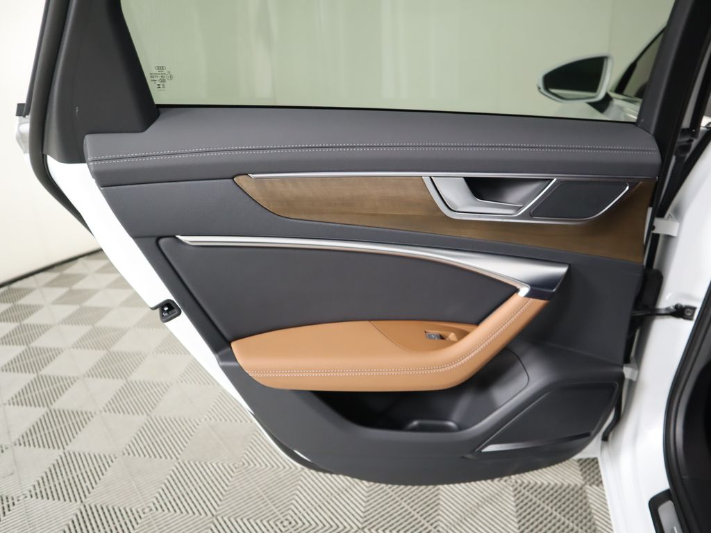 Thumbnail: 2025 Audi A6 - 28