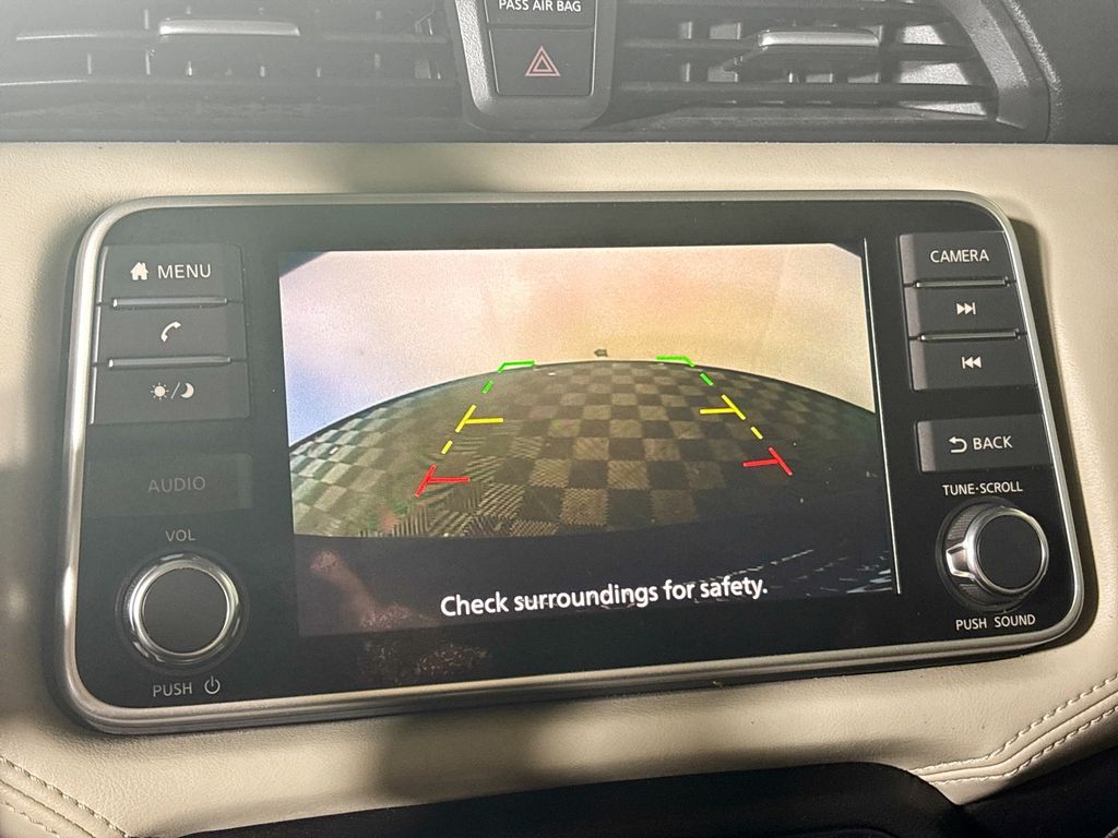 2020 Nissan Versa 1.6 SV