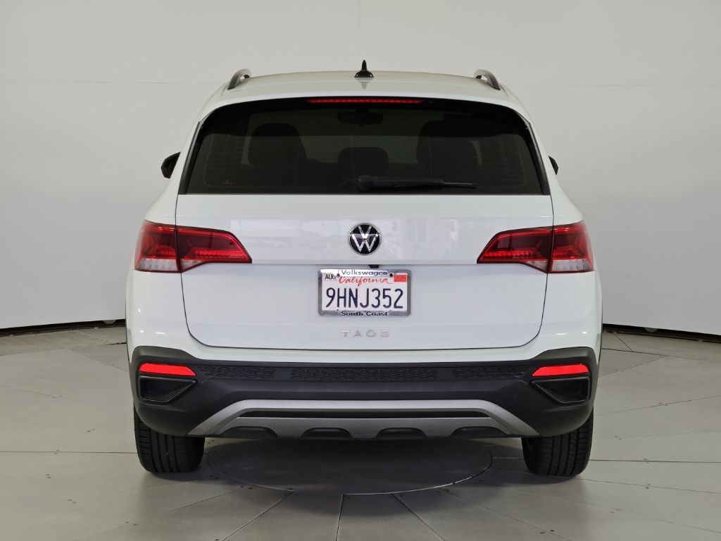 Thumbnail: 2023 Volkswagen Taos - 8