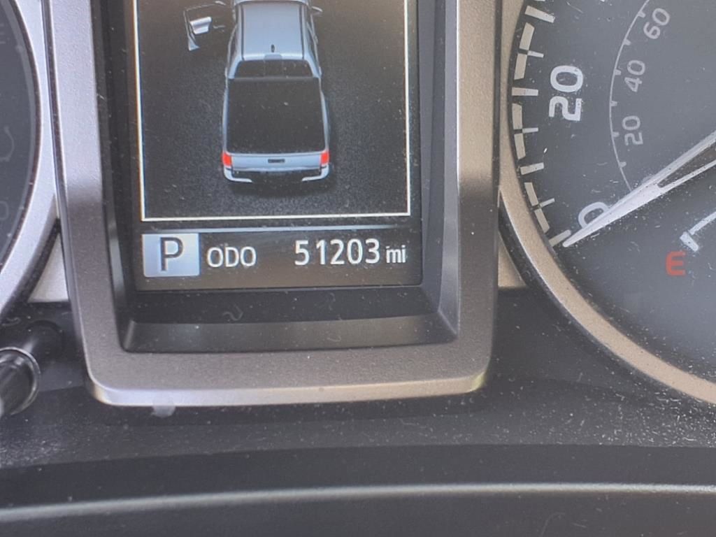 2021 Toyota Tacoma Limited photo 7
