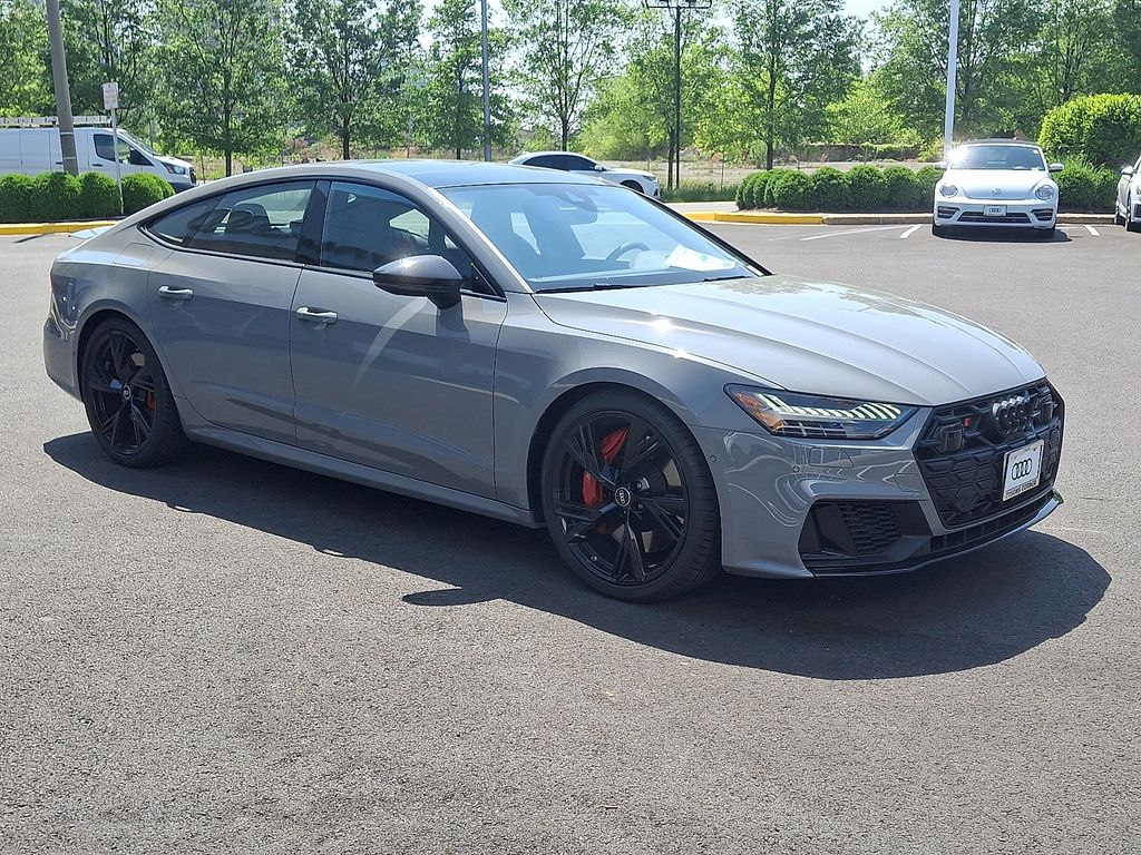 2025 Audi S7  2