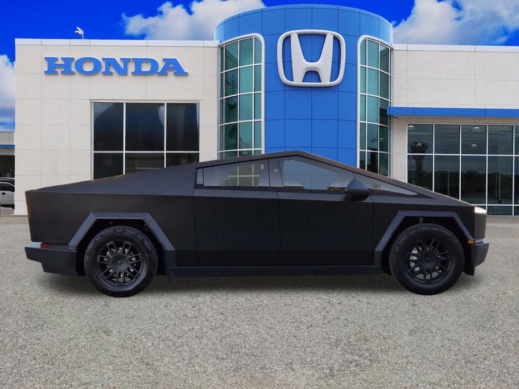 Used 2025 Tesla Cybertruck Base with VIN 7G2CEHED9SA068479 for sale in Weatherford, TX