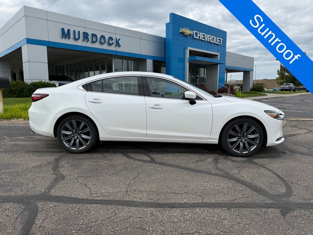 Snowflake White Pearl 2018 Mazda MAZDA6 Sedan Front-Wheel Drive 6-Speed Automatic
