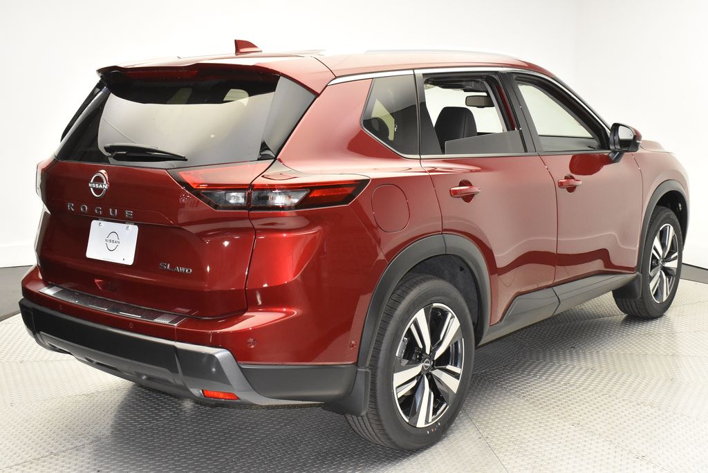 Thumbnail: 2025 Nissan Rogue - 5