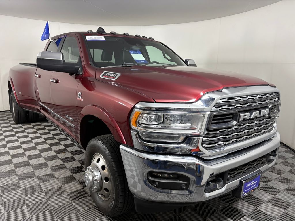 Delmonico Red Pearlcoat 2022 RAM 3500 Limited Crew Cab LB DRW 4WD Pickup Truck Four-Wheel Drive 6-Speed Automatic