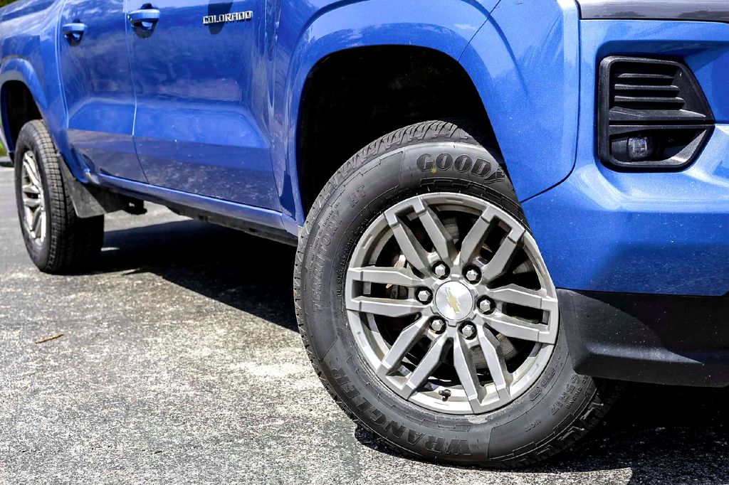 Used Car 2023 Chevrolet Colorado  Lt For Sale Under $35,000 In Taylor, Texas