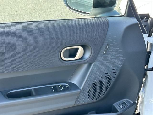 Thumbnail: 2026 MINI Cooper - 9