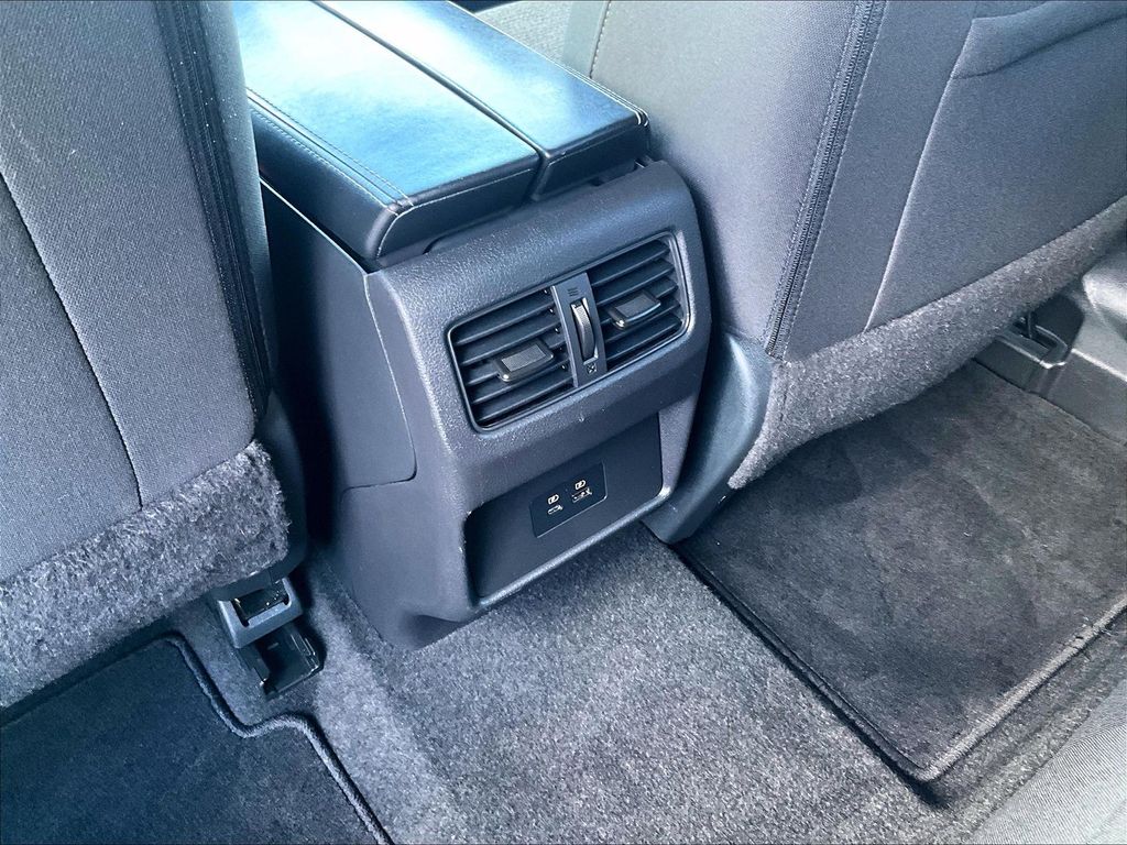 2023 Nissan Rogue — photo 28