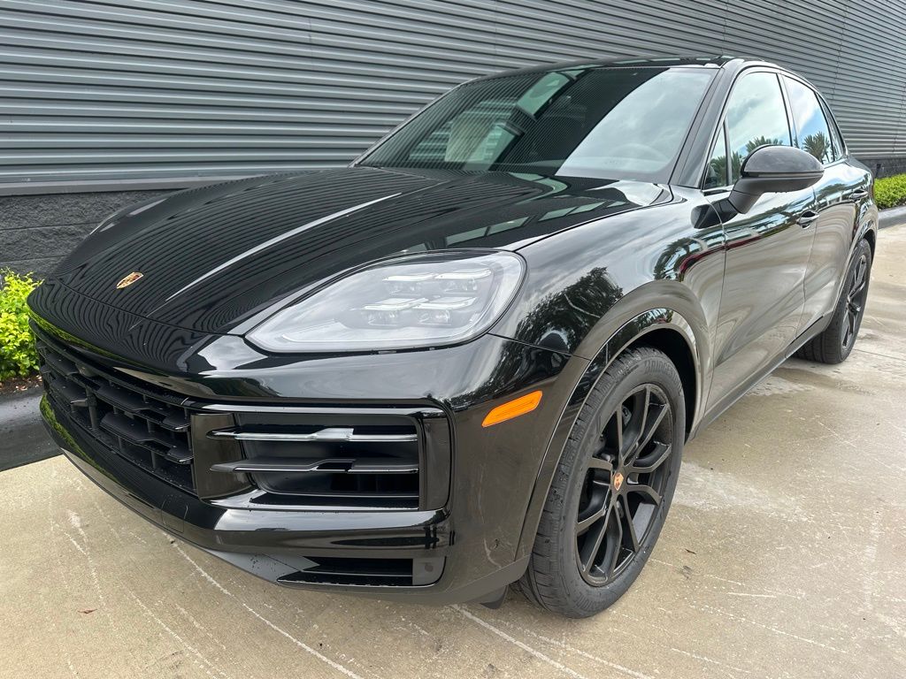 Thumbnail: 2026 Porsche Cayenne - 6