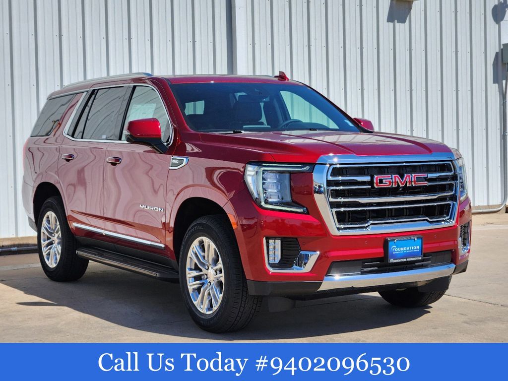 2024 GMC Yukon SLT 2