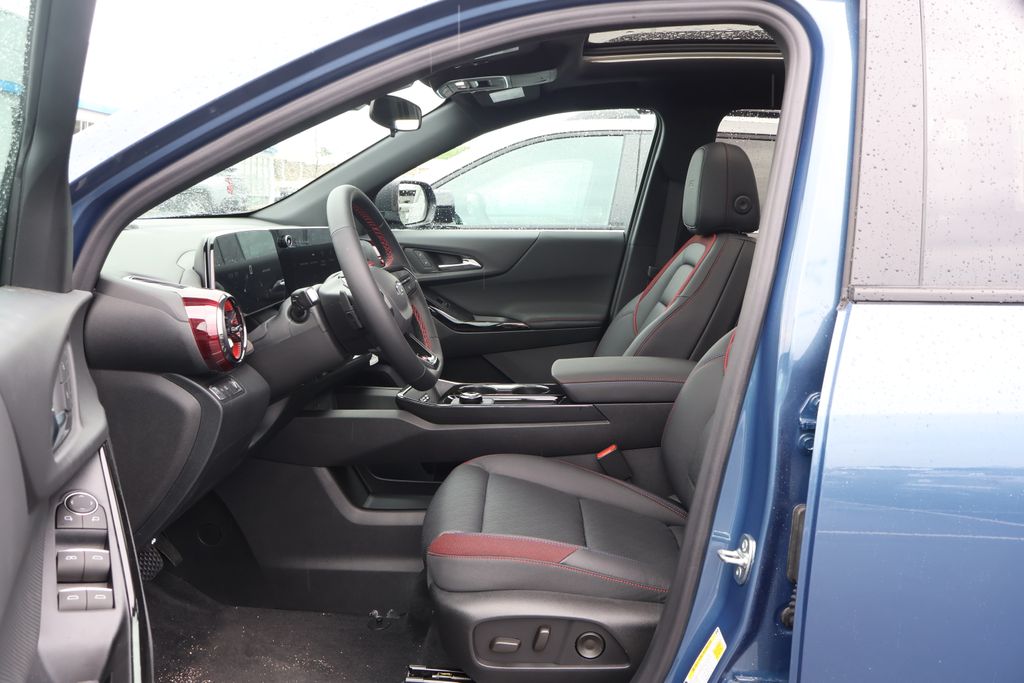 2026 Chevrolet Equinox RS 13