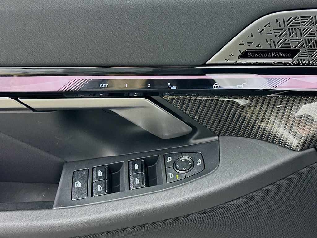 Thumbnail: 2024 BMW i5 - 20