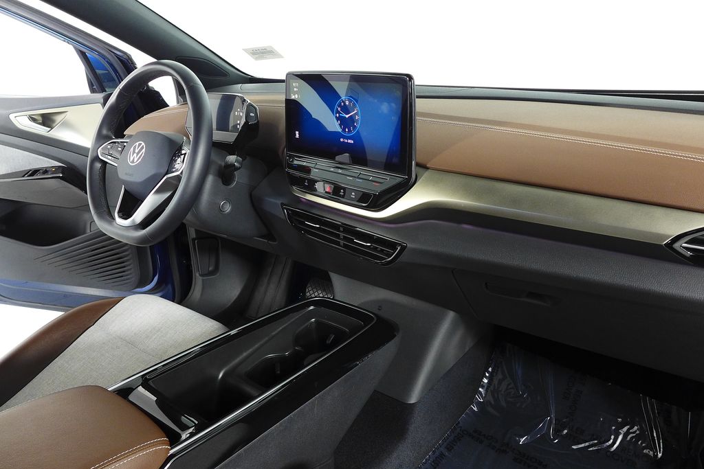 Thumbnail: 2023 Volkswagen ID.4 - 13