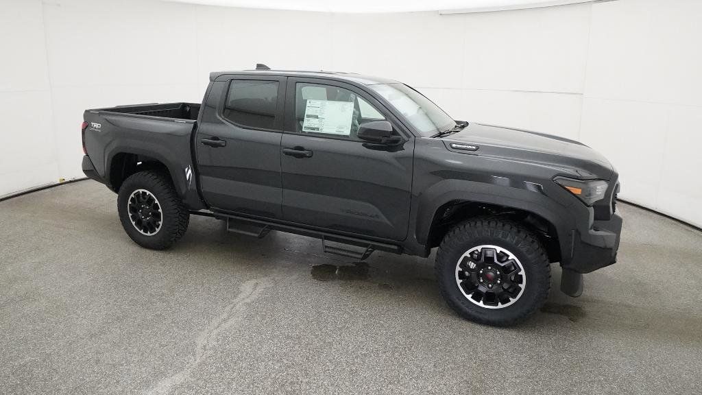 2025 Toyota Tacoma TRD Off-Road 29