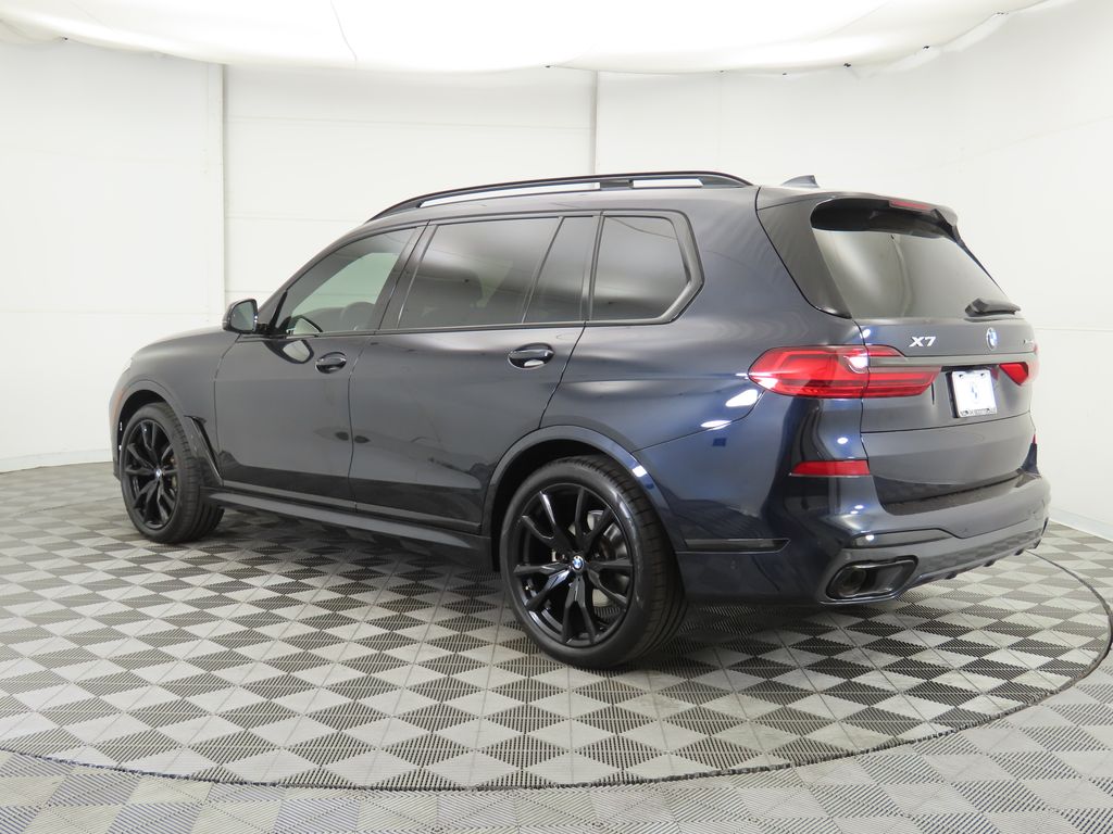 Thumbnail: 2022 BMW X7 - 7