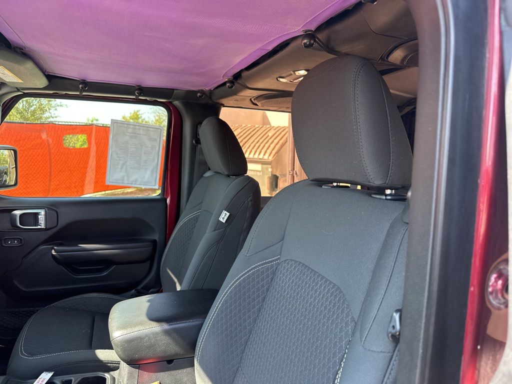 Used Car 2021 Jeep Wrangler  For Sale Under $30,000 In Austin, Texas