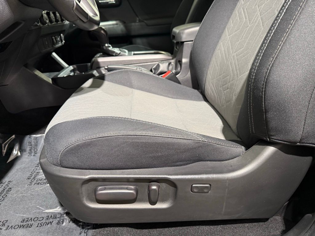 Thumbnail: 2023 Toyota Tacoma - 13