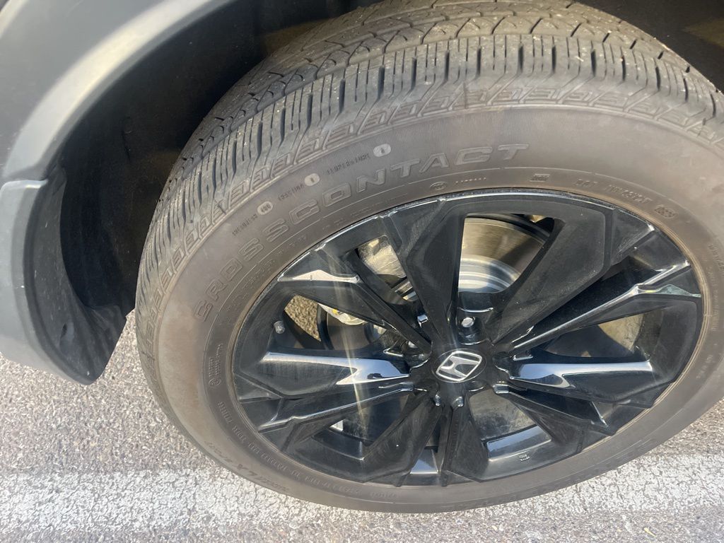 2023 Honda CR-V Hybrid Sport Touring photo 13